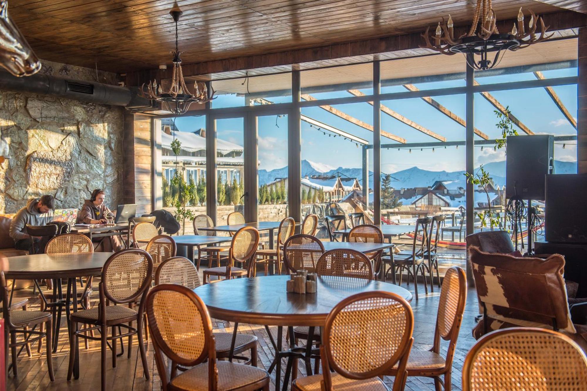 Gudauri Atrium Aparthotel Dış mekan fotoğraf