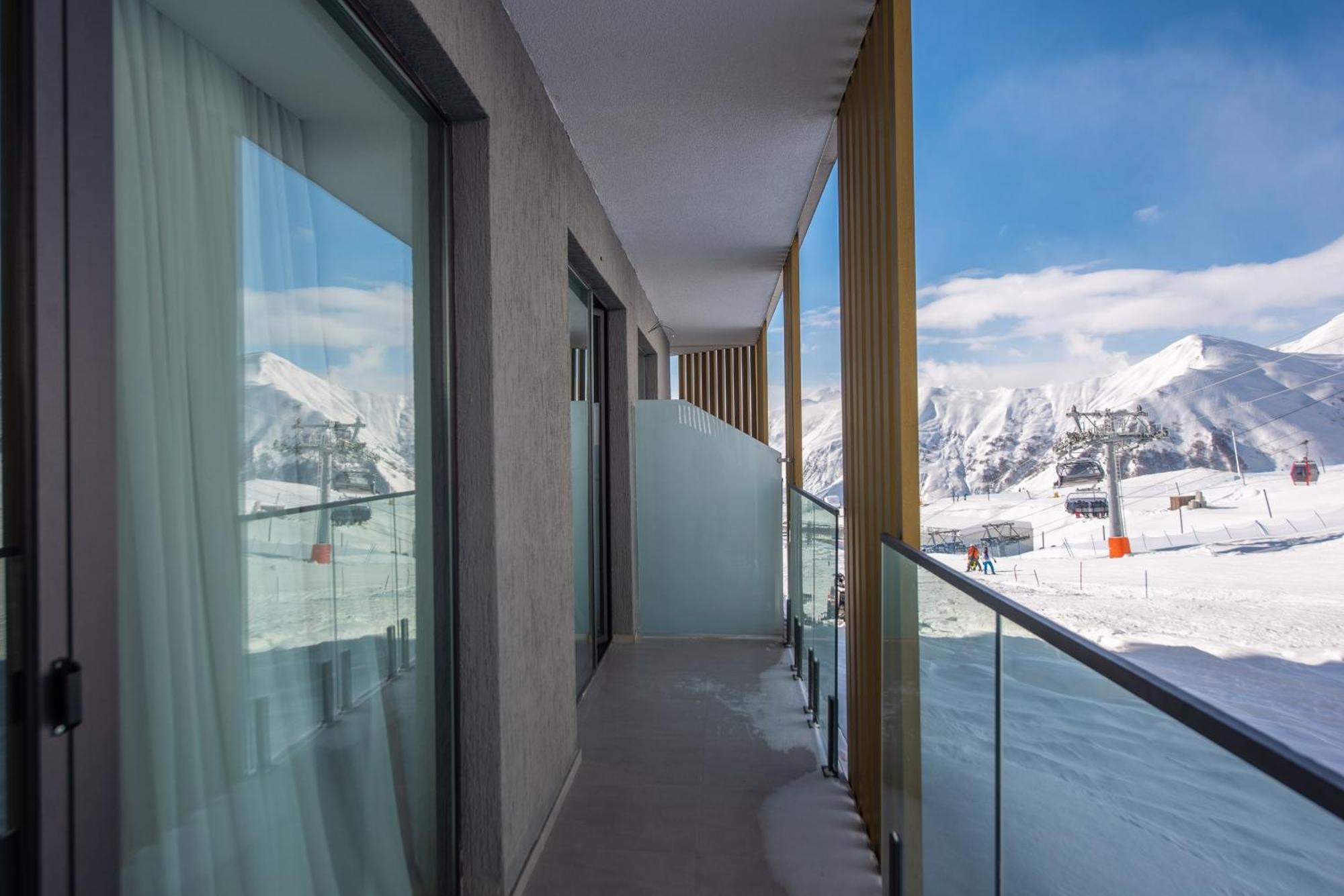 Gudauri Atrium Aparthotel Dış mekan fotoğraf